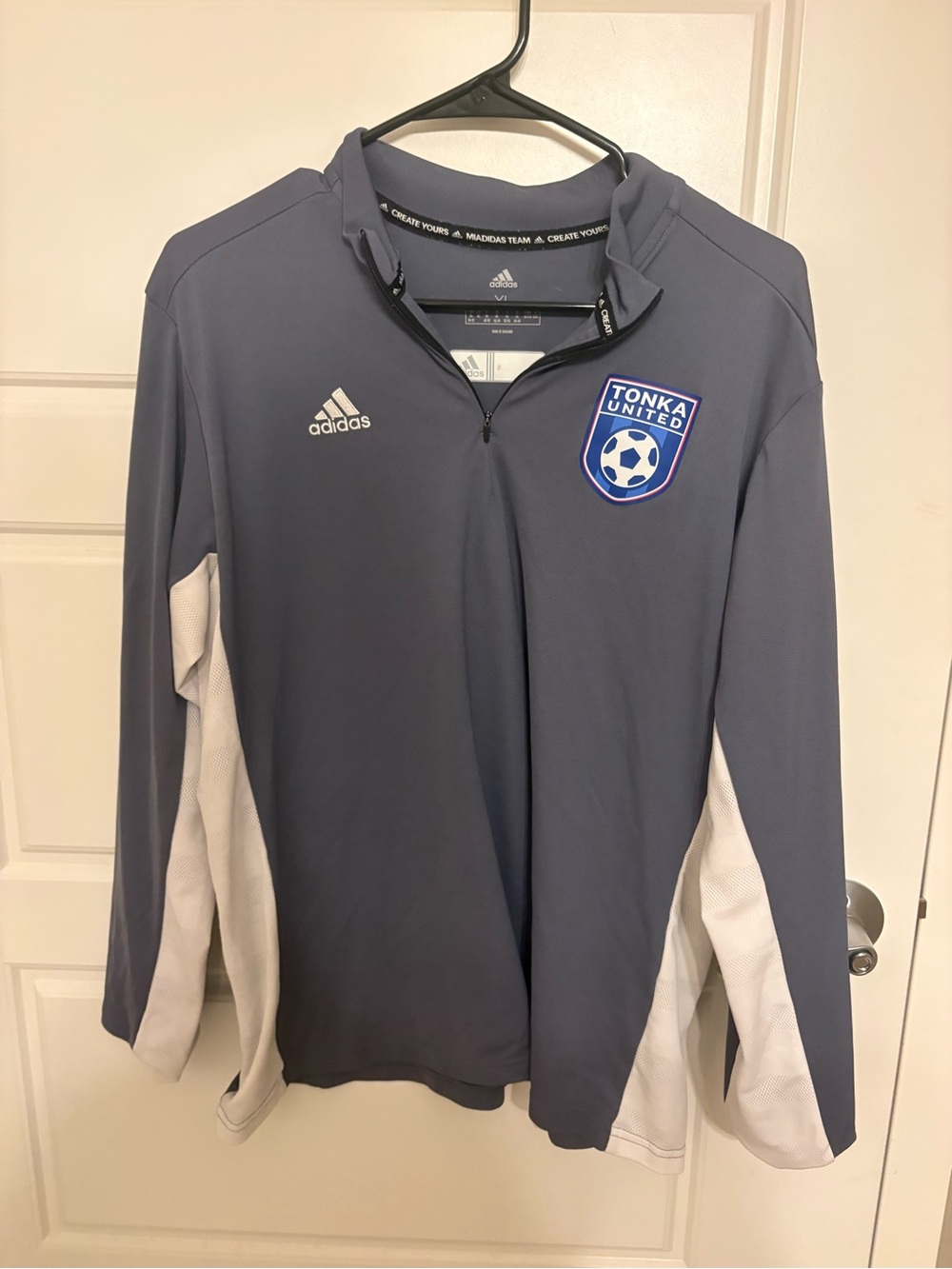 adidas Tonka United Training Pullover - Gray & White - Soccer Sweatshirt Light